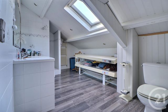 maison à vendre - 7 pièces - 153.05 m2 - AULNAY SOUS BOIS - 93 - ILE-DE-FRANCE - Century 21 Dossimmo