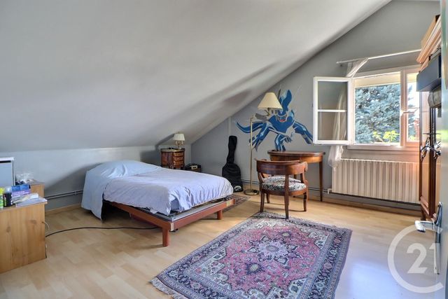 maison à vendre - 7 pièces - 153.05 m2 - AULNAY SOUS BOIS - 93 - ILE-DE-FRANCE - Century 21 Dossimmo