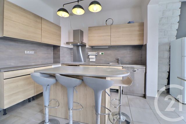 maison à vendre - 8 pièces - 171.0 m2 - AULNAY SOUS BOIS - 93 - ILE-DE-FRANCE - Century 21 Dossimmo