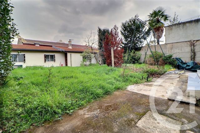 maison à vendre - 8 pièces - 171.0 m2 - AULNAY SOUS BOIS - 93 - ILE-DE-FRANCE - Century 21 Dossimmo