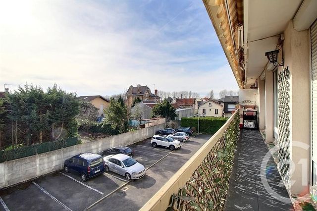 Appartement F5 à vendre - 5 pièces - 78.0 m2 - AULNAY SOUS BOIS - 93 - ILE-DE-FRANCE - Century 21 Dossimmo