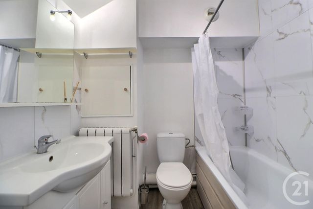 Appartement Duplex à vendre - 4 pièces - 76.55 m2 - AULNAY SOUS BOIS - 93 - ILE-DE-FRANCE - Century 21 Dossimmo