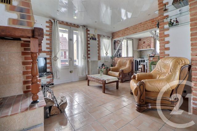 maison à vendre - 6 pièces - 100.07 m2 - AULNAY SOUS BOIS - 93 - ILE-DE-FRANCE - Century 21 Dossimmo