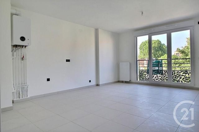 Appartement F1 à louer - 1 pièce - 34.88 m2 - AULNAY SOUS BOIS - 93 - ILE-DE-FRANCE - Century 21 Dossimmo