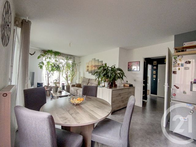 Appartement F3 à vendre - 3 pièces - 55.4 m2 - AULNAY SOUS BOIS - 93 - ILE-DE-FRANCE - Century 21 Dossimmo