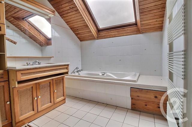 maison à vendre - 7 pièces - 148.0 m2 - AULNAY SOUS BOIS - 93 - ILE-DE-FRANCE - Century 21 Dossimmo