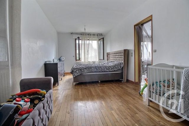 maison à vendre - 7 pièces - 148.0 m2 - AULNAY SOUS BOIS - 93 - ILE-DE-FRANCE - Century 21 Dossimmo