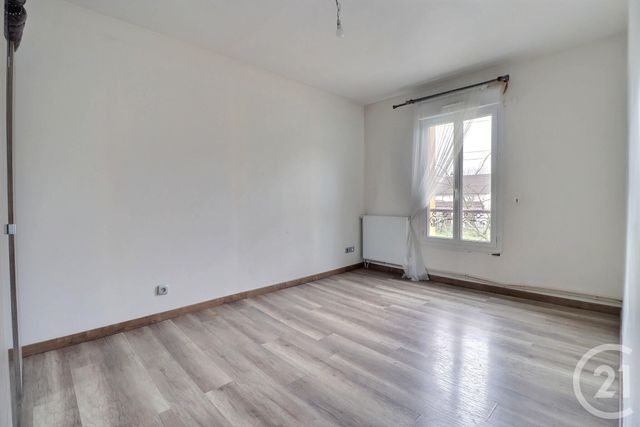 maison à vendre - 6 pièces - 148.79 m2 - AULNAY SOUS BOIS - 93 - ILE-DE-FRANCE - Century 21 Dossimmo