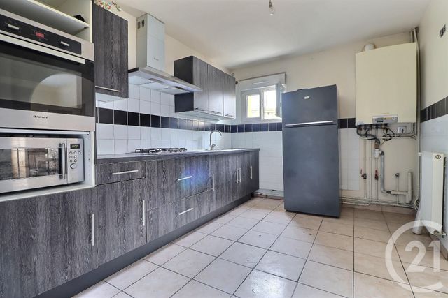 maison à vendre - 6 pièces - 148.79 m2 - AULNAY SOUS BOIS - 93 - ILE-DE-FRANCE - Century 21 Dossimmo