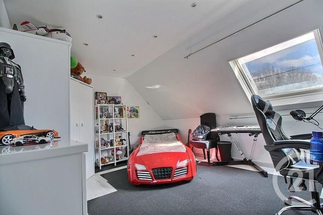 maison à vendre - 9 pièces - 247.83 m2 - AULNAY SOUS BOIS - 93 - ILE-DE-FRANCE - Century 21 Dossimmo