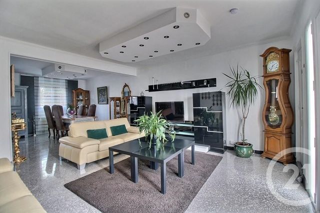 maison à vendre - 9 pièces - 247.83 m2 - AULNAY SOUS BOIS - 93 - ILE-DE-FRANCE - Century 21 Dossimmo