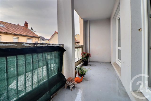 Appartement F3 à vendre - 3 pièces - 62.15 m2 - AULNAY SOUS BOIS - 93 - ILE-DE-FRANCE - Century 21 Dossimmo