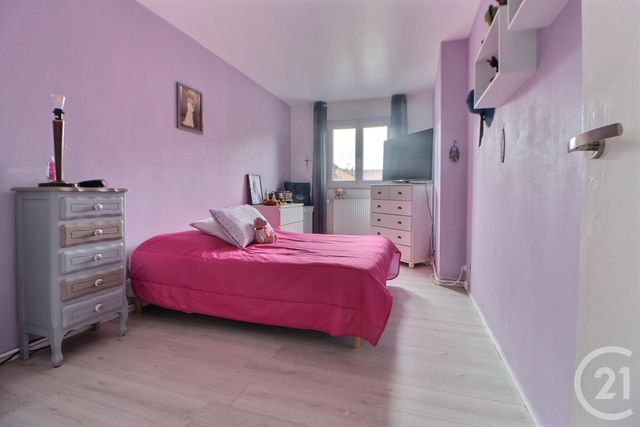 Appartement F3 à vendre - 3 pièces - 62.15 m2 - AULNAY SOUS BOIS - 93 - ILE-DE-FRANCE - Century 21 Dossimmo