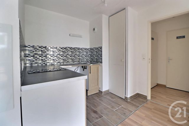 Appartement F2 à vendre - 2 pièces - 44.96 m2 - AULNAY SOUS BOIS - 93 - ILE-DE-FRANCE - Century 21 Dossimmo