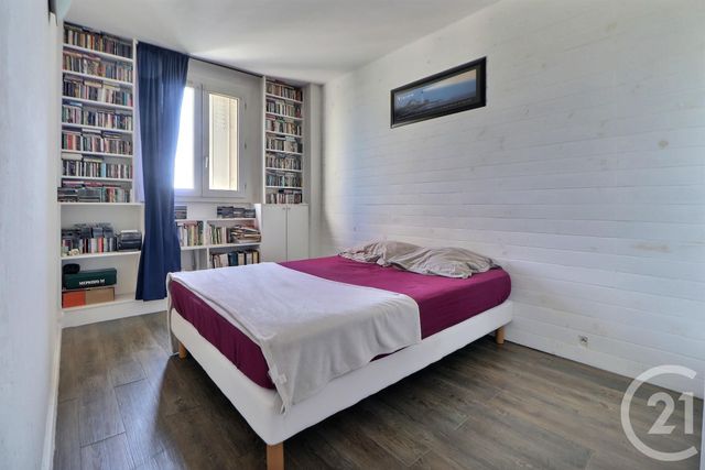 Appartement F2 à vendre - 2 pièces - 48.99 m2 - AULNAY SOUS BOIS - 93 - ILE-DE-FRANCE - Century 21 Dossimmo