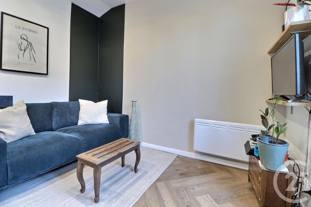 Appartement F2 à vendre - 2 pièces - 26.4 m2 - AULNAY SOUS BOIS - 93 - ILE-DE-FRANCE - Century 21 Dossimmo