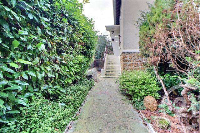 Afficher la photo en grand maison à vendre - 4 pièces - 76.04 m2 - AULNAY SOUS BOIS - 93 - ILE-DE-FRANCE - Century 21 Dossimmo