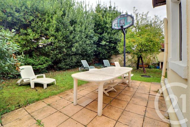 maison à vendre - 5 pièces - 93.18 m2 - AULNAY SOUS BOIS - 93 - ILE-DE-FRANCE - Century 21 Dossimmo