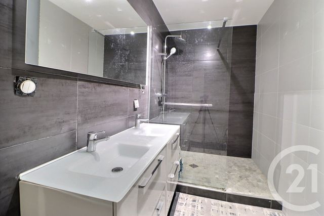 Appartement F4 à vendre - 4 pièces - 88.27 m2 - AULNAY SOUS BOIS - 93 - ILE-DE-FRANCE - Century 21 Dossimmo