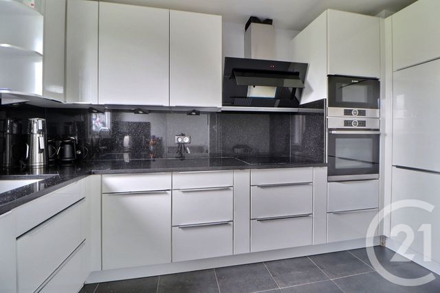 Appartement F4 à vendre - 4 pièces - 88.27 m2 - AULNAY SOUS BOIS - 93 - ILE-DE-FRANCE - Century 21 Dossimmo