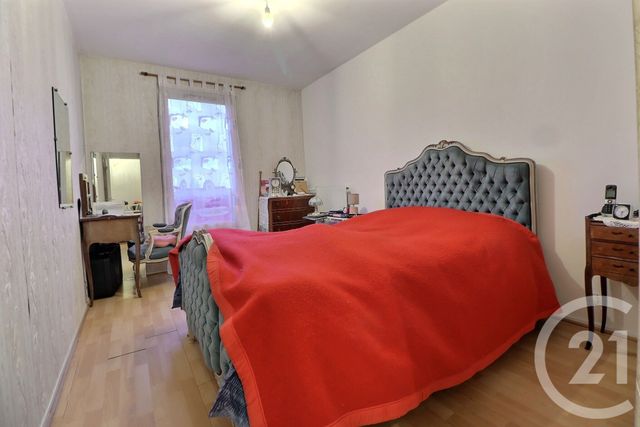 Appartement F3 à vendre - 3 pièces - 76.0 m2 - AULNAY SOUS BOIS - 93 - ILE-DE-FRANCE - Century 21 Dossimmo