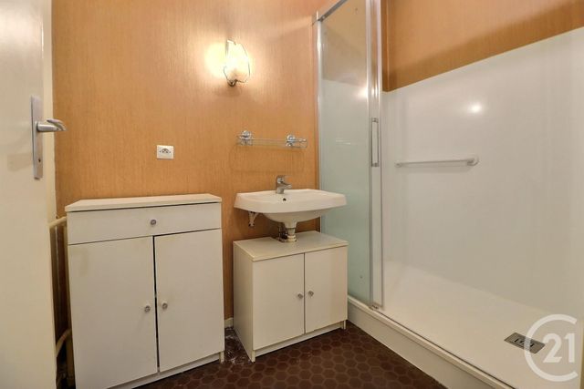 Appartement F3 à vendre - 3 pièces - 76.0 m2 - AULNAY SOUS BOIS - 93 - ILE-DE-FRANCE - Century 21 Dossimmo