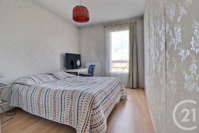 Appartement F3 à vendre - 3 pièces - 76.0 m2 - AULNAY SOUS BOIS - 93 - ILE-DE-FRANCE - Century 21 Dossimmo