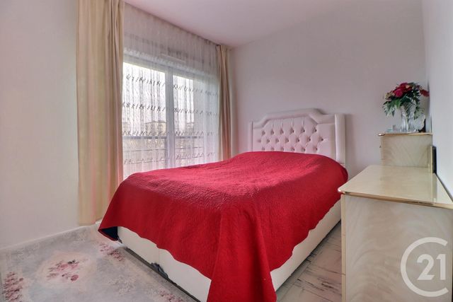 Appartement F4 à vendre - 4 pièces - 67.62 m2 - AULNAY SOUS BOIS - 93 - ILE-DE-FRANCE - Century 21 Dossimmo