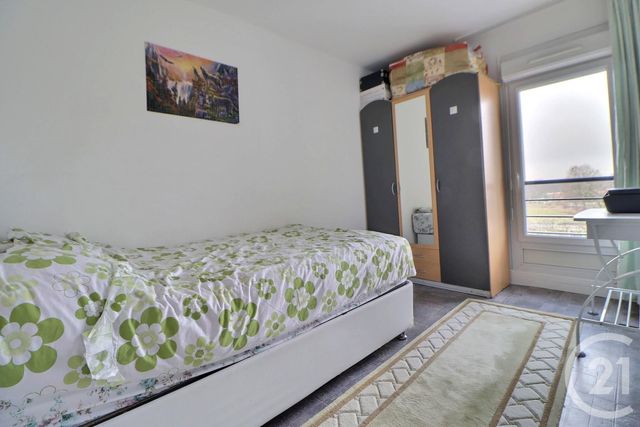 Appartement F4 à vendre - 4 pièces - 67.62 m2 - AULNAY SOUS BOIS - 93 - ILE-DE-FRANCE - Century 21 Dossimmo