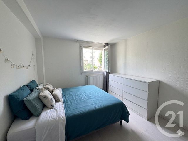 Appartement Duplex à vendre - 4 pièces - 88.0 m2 - AULNAY SOUS BOIS - 93 - ILE-DE-FRANCE - Century 21 Dossimmo
