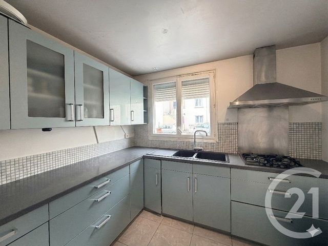 Appartement Duplex à vendre - 4 pièces - 88.0 m2 - AULNAY SOUS BOIS - 93 - ILE-DE-FRANCE - Century 21 Dossimmo