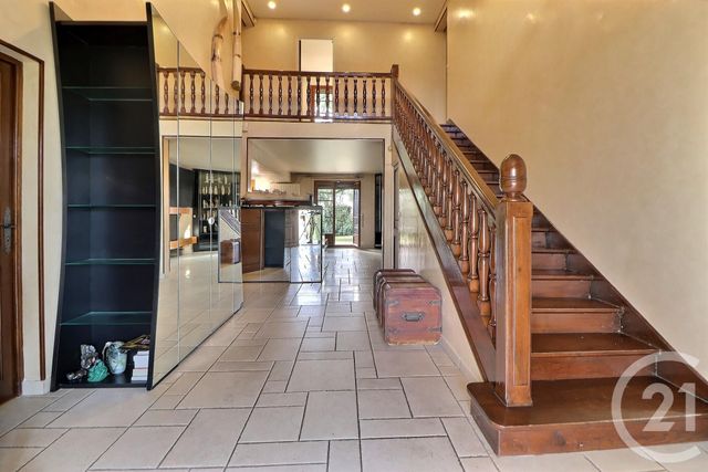maison à vendre - 8 pièces - 241.52 m2 - AULNAY SOUS BOIS - 93 - ILE-DE-FRANCE - Century 21 Dossimmo