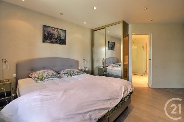 maison à vendre - 8 pièces - 241.52 m2 - AULNAY SOUS BOIS - 93 - ILE-DE-FRANCE - Century 21 Dossimmo