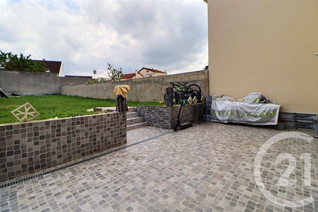 maison à vendre - 5 pièces - 89.07 m2 - AULNAY SOUS BOIS - 93 - ILE-DE-FRANCE - Century 21 Dossimmo