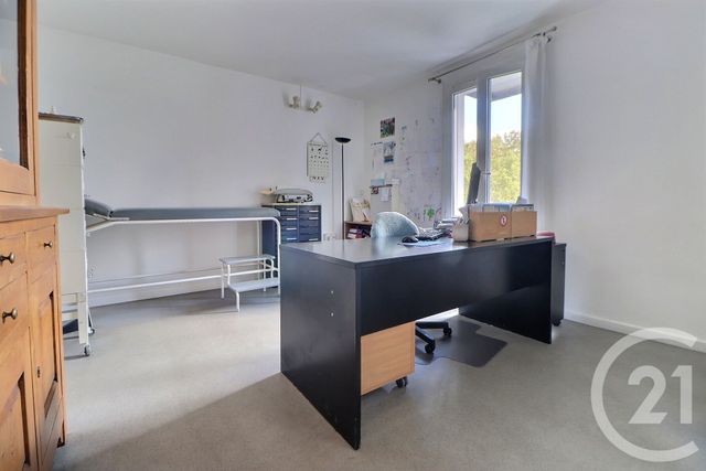 Appartement F4 à vendre - 4 pièces - 79.06 m2 - AULNAY SOUS BOIS - 93 - ILE-DE-FRANCE - Century 21 Dossimmo