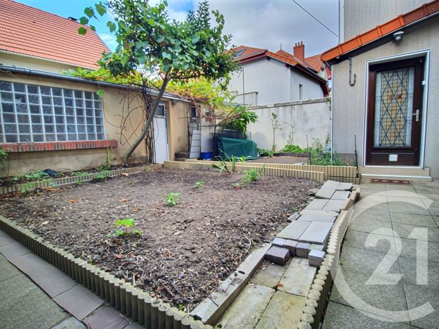 maison à vendre - 4 pièces - 70.07 m2 - AULNAY SOUS BOIS - 93 - ILE-DE-FRANCE - Century 21 Dossimmo