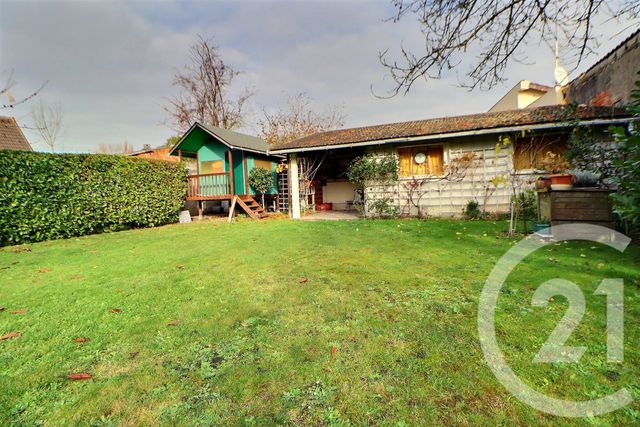 maison à vendre - 5 pièces - 138.56 m2 - AULNAY SOUS BOIS - 93 - ILE-DE-FRANCE - Century 21 Dossimmo