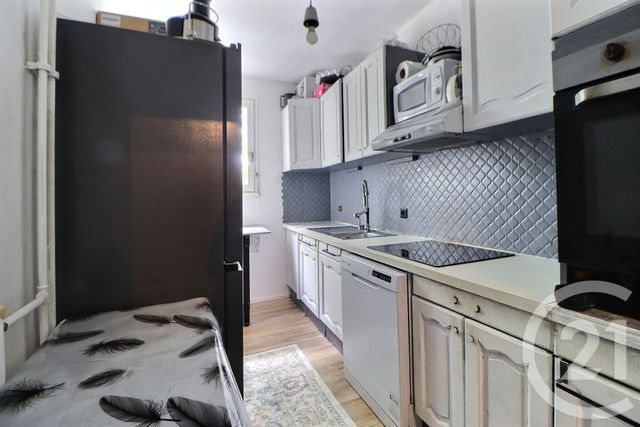 Afficher la photo en grand Appartement F4 à vendre - 4 pièces - 88.95 m2 - AULNAY SOUS BOIS - 93 - ILE-DE-FRANCE - Century 21 Dossimmo