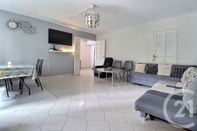 Afficher la photo en grand Appartement F4 à vendre - 4 pièces - 88.95 m2 - AULNAY SOUS BOIS - 93 - ILE-DE-FRANCE - Century 21 Dossimmo