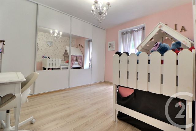 maison à vendre - 5 pièces - 120.01 m2 - AULNAY SOUS BOIS - 93 - ILE-DE-FRANCE - Century 21 Dossimmo