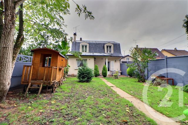 maison à vendre - 5 pièces - 120.01 m2 - AULNAY SOUS BOIS - 93 - ILE-DE-FRANCE - Century 21 Dossimmo