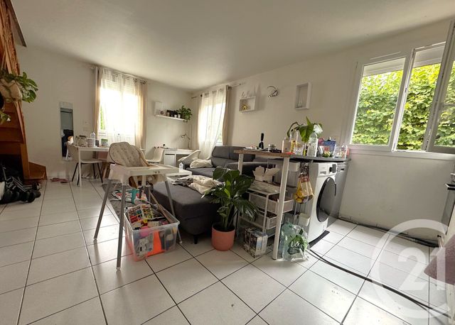 Appartement F3 à vendre - 3 pièces - 50.02 m2 - AULNAY SOUS BOIS - 93 - ILE-DE-FRANCE - Century 21 Dossimmo