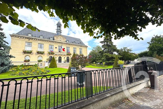 Appartement F1 à vendre - 1 pièce - 31.78 m2 - AULNAY SOUS BOIS - 93 - ILE-DE-FRANCE - Century 21 Dossimmo