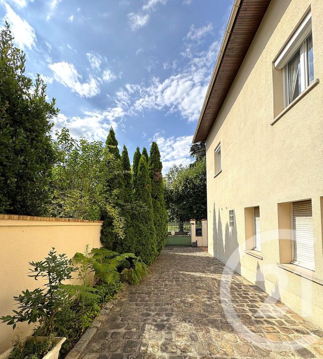 Appartement F1 à vendre - 1 pièce - 31.78 m2 - AULNAY SOUS BOIS - 93 - ILE-DE-FRANCE - Century 21 Dossimmo