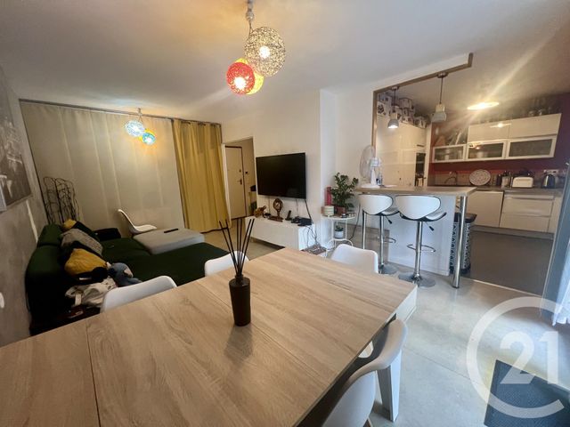 maison à vendre - 5 pièces - 100.0 m2 - BONDY - 93 - ILE-DE-FRANCE - Century 21 Dossimmo