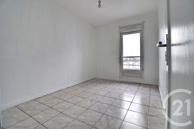 Appartement F3 à vendre - 3 pièces - 55.3 m2 - AULNAY SOUS BOIS - 93 - ILE-DE-FRANCE - Century 21 Dossimmo