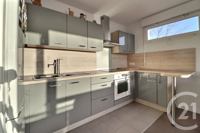 Appartement F3 à vendre - 3 pièces - 57.75 m2 - AULNAY SOUS BOIS - 93 - ILE-DE-FRANCE - Century 21 Dossimmo