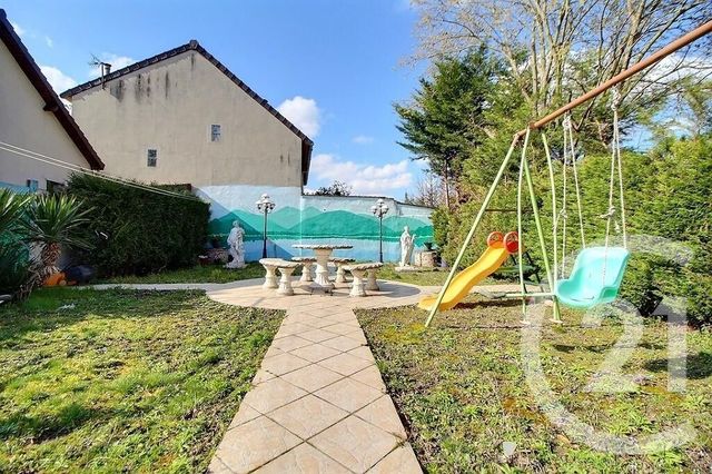 maison à vendre - 9 pièces - 247.83 m2 - AULNAY SOUS BOIS - 93 - ILE-DE-FRANCE - Century 21 Dossimmo
