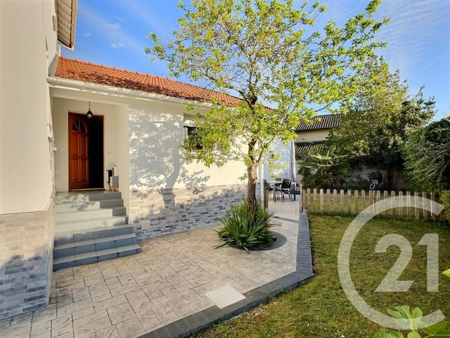 maison à vendre - 7 pièces - 153.0 m2 - AULNAY SOUS BOIS - 93 - ILE-DE-FRANCE - Century 21 Dossimmo