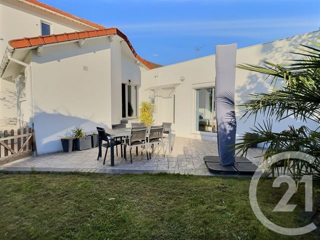 maison à vendre - 7 pièces - 153.0 m2 - AULNAY SOUS BOIS - 93 - ILE-DE-FRANCE - Century 21 Dossimmo